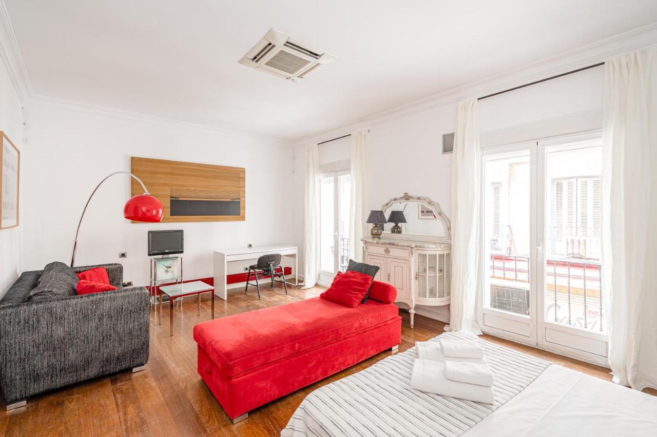 Heima Wonderful Loft In The Historic City Center Madri Exterior foto