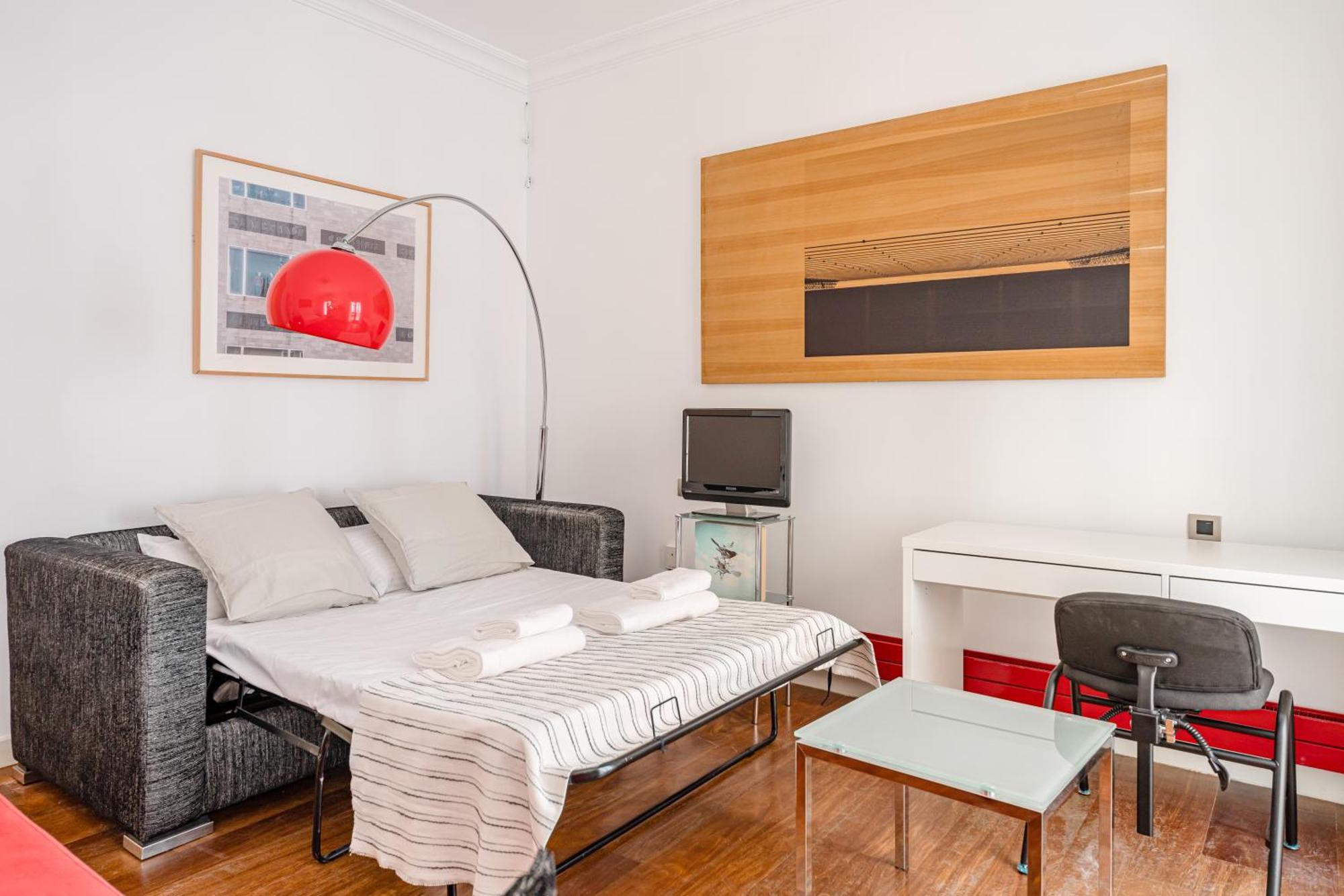 Heima Wonderful Loft In The Historic City Center Madri Exterior foto